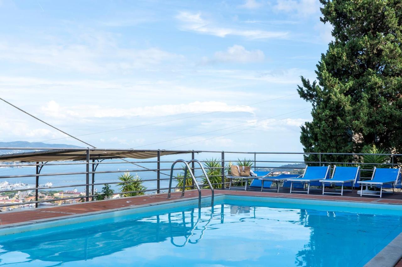 Le Palme Swimming-pool & Relax In The Gulf Of Poets Villa La Spezia