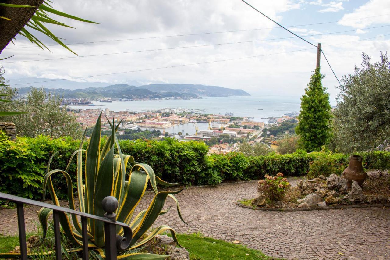 Le Palme Swimming-pool & Relax In The Gulf Of Poets Villa