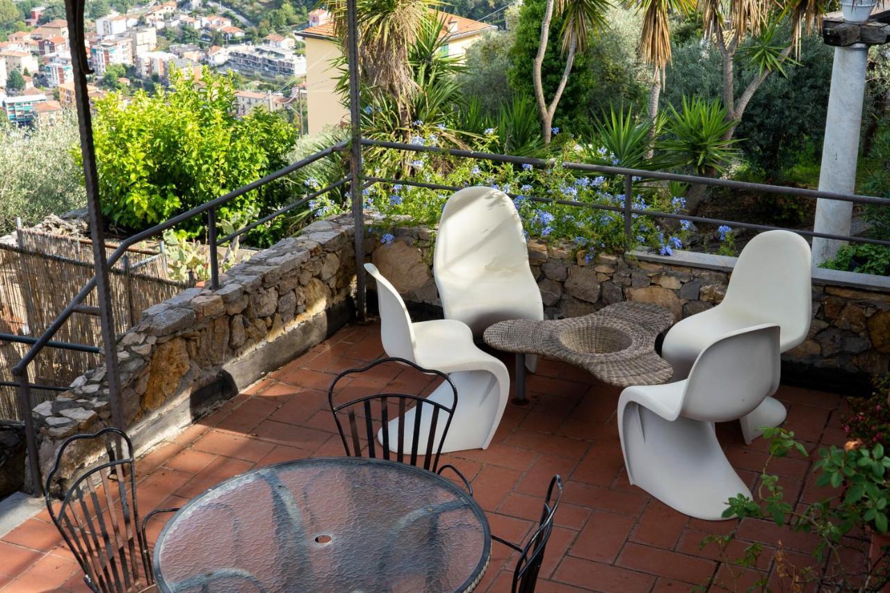 Villa Le Palme Swimming-pool & Relax In The Gulf Of Poets