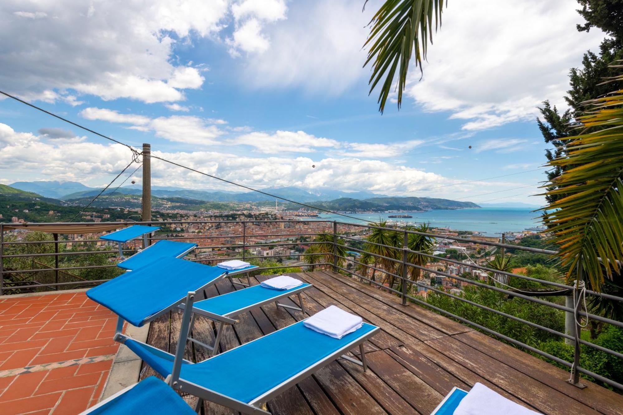 Le Palme Swimming-pool & Relax In The Gulf Of Poets Villa La Spezia