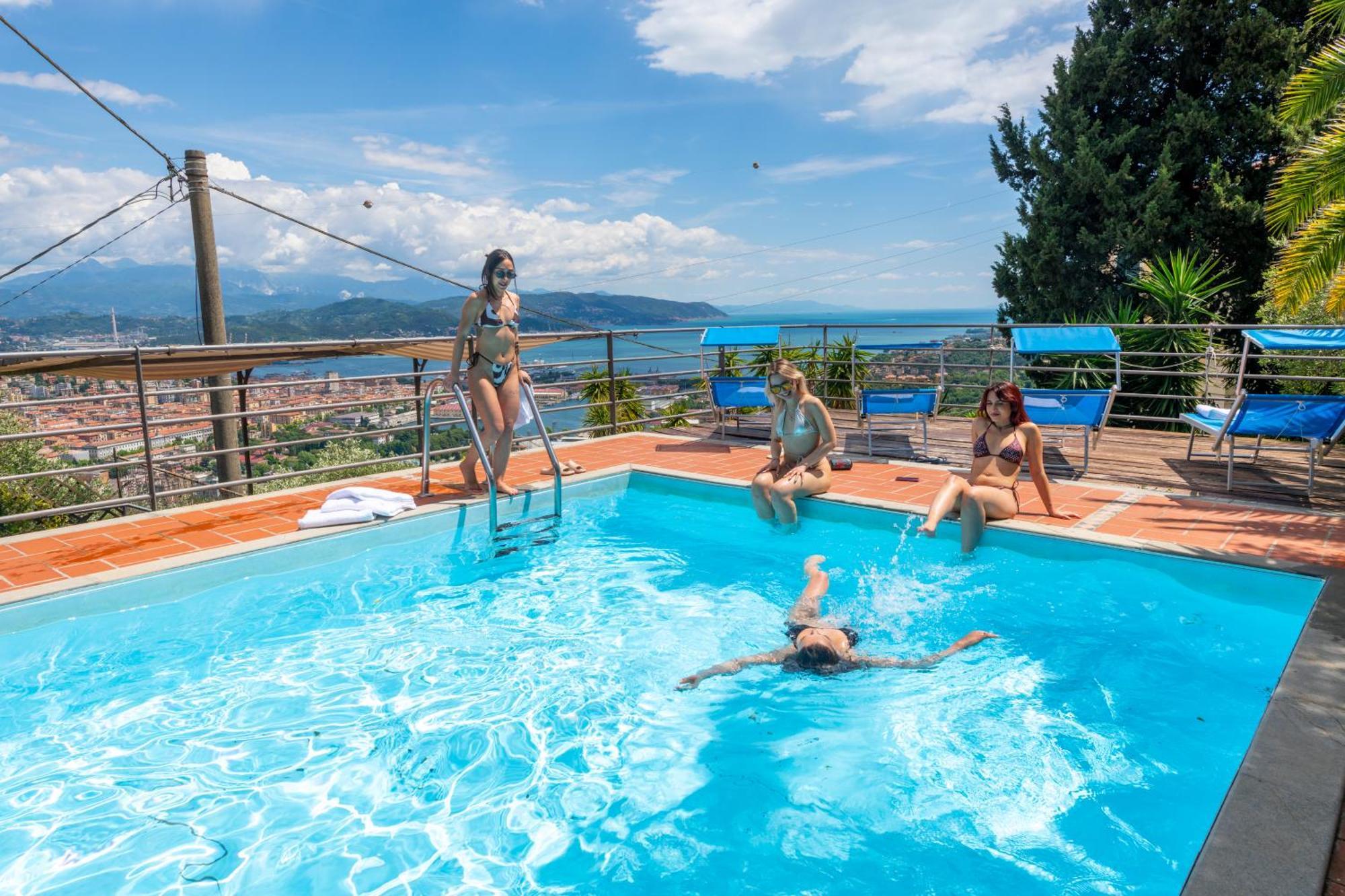 Le Palme Swimming-pool & Relax In The Gulf Of Poets Villa